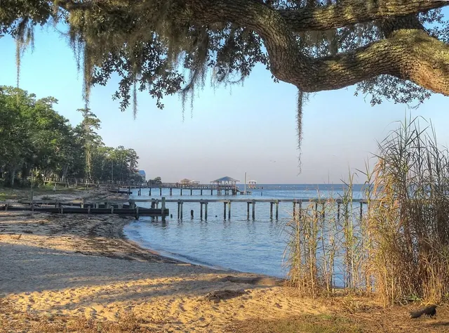 At Pier Ave Boat Launch - panoramio